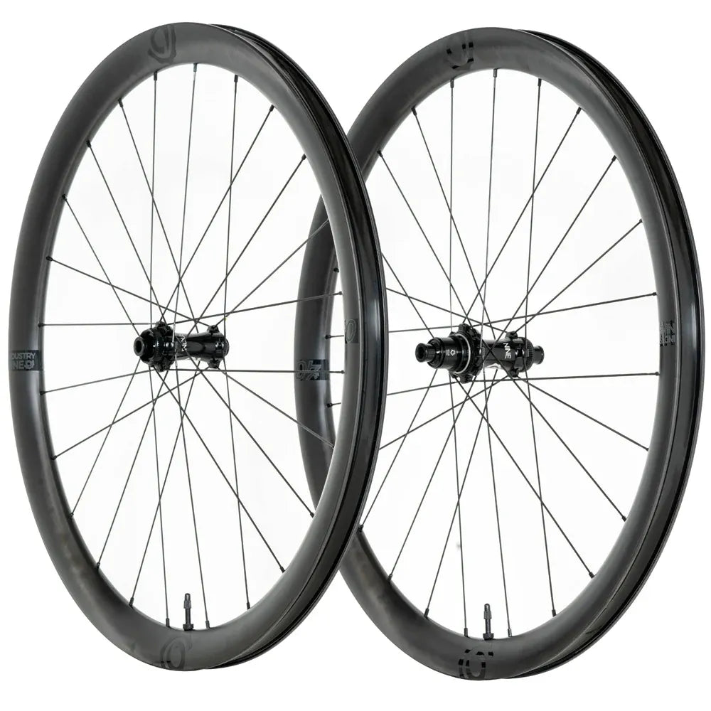Industry Nine SOLiX SL AR40C Carbon Wheelset (700c) – Shimano HG