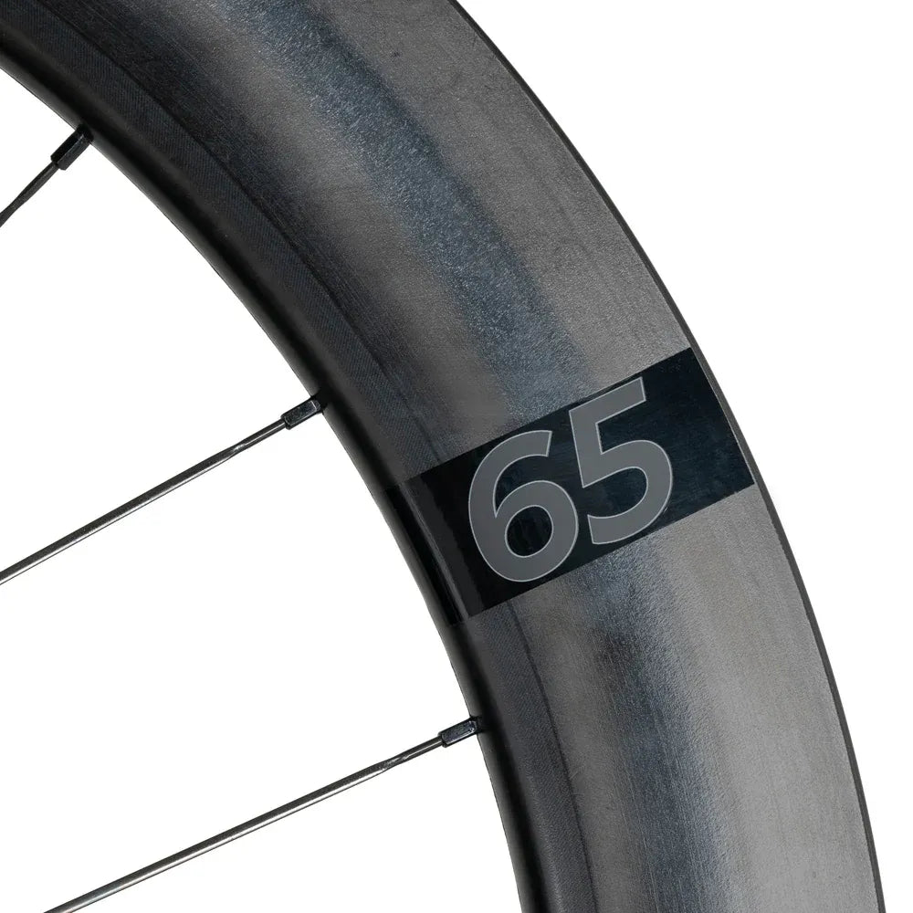 Industry Nine SOLiX SL 65C Carbon Aero Wheelset (700c) – Shimano HG