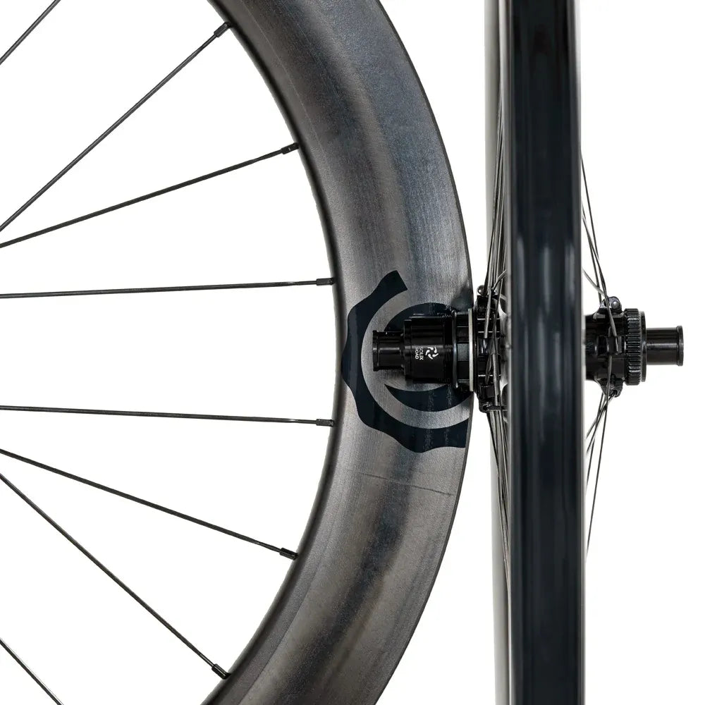 Industry Nine SOLiX SL 65C Carbon Aero Wheelset (700c) – Shimano HG