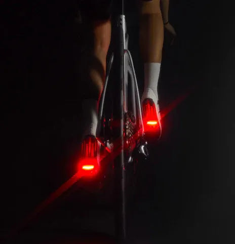 LOOK KEO 2 Max Vision Road Pedals (USB‑C Rechargeable Lights)