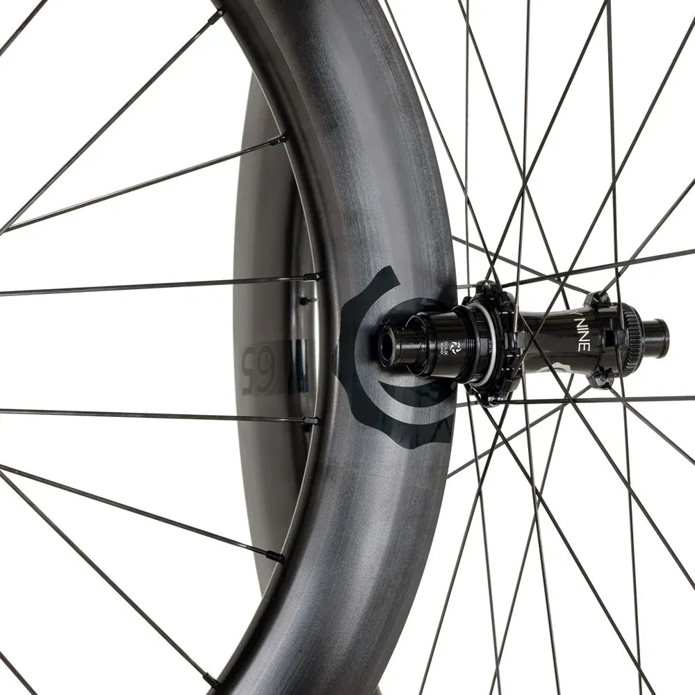 Industry Nine SOLiX SL 65C Carbon Aero Wheelset (700c) – Shimano HG - Pedal Passion