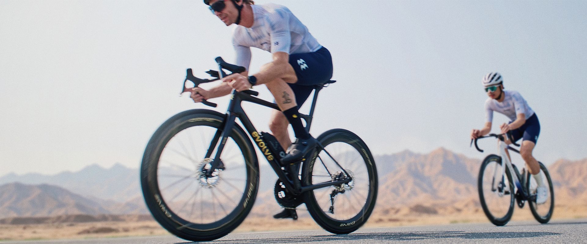 Evolve CIMA Carbon Road Frameset (Matte Carbon Gold)