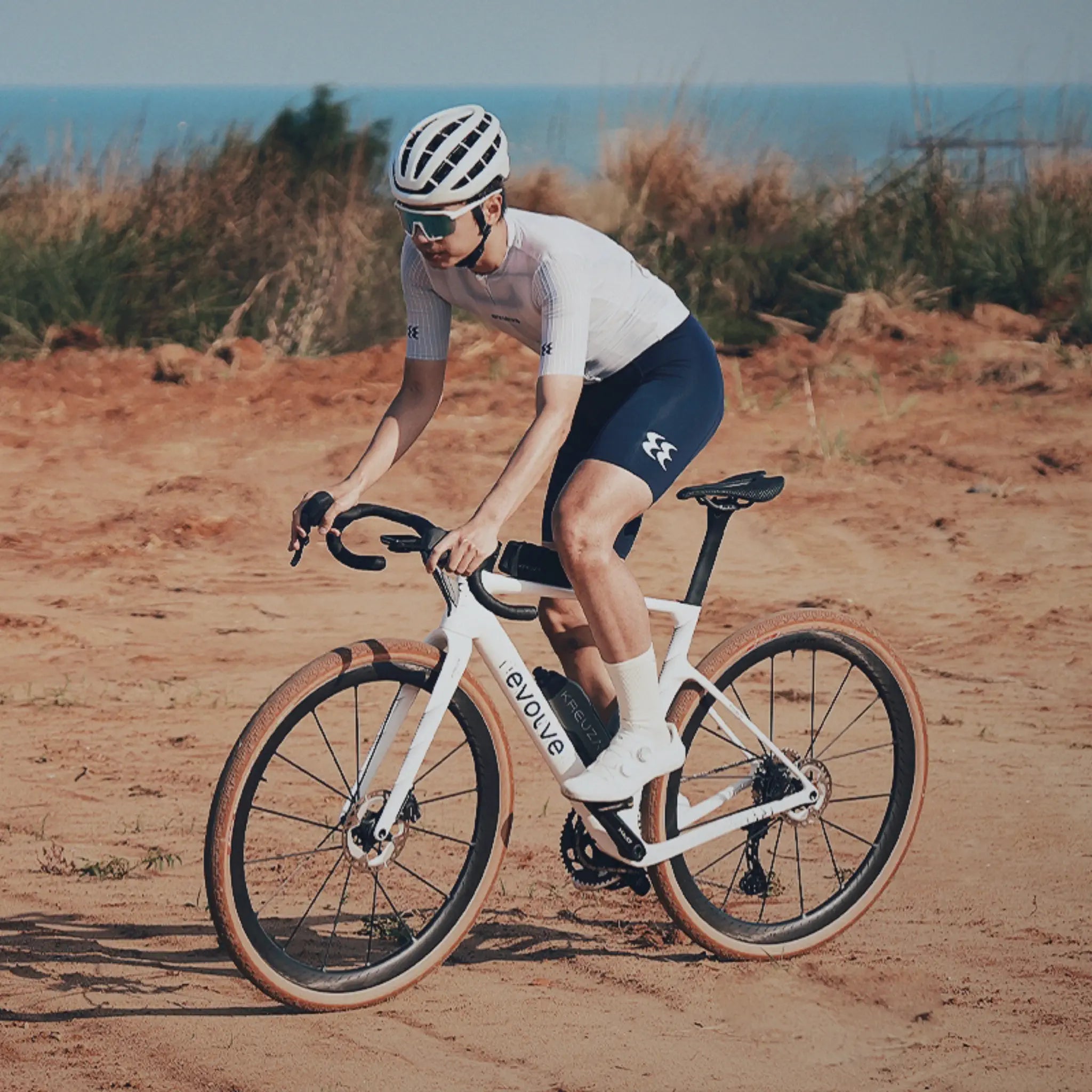 Evolve CIMA GR Sailfish Pearl Gravel Frameset (pre-order)
