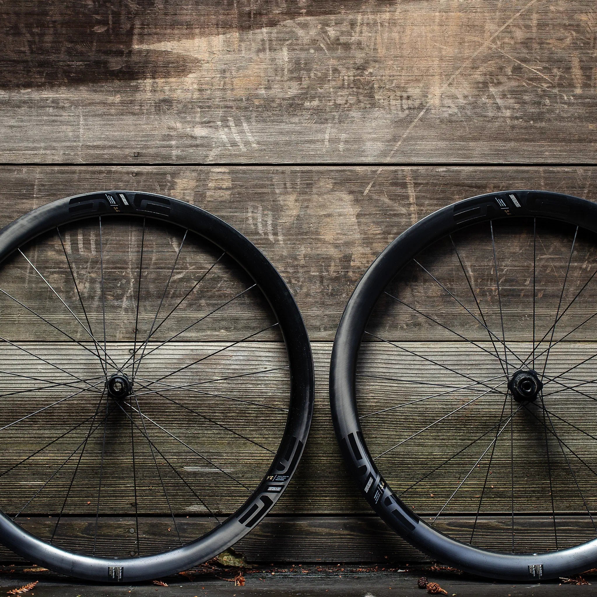 ENVE SES 3.4 Carbon Disc Wheelset – INNERDRIVE