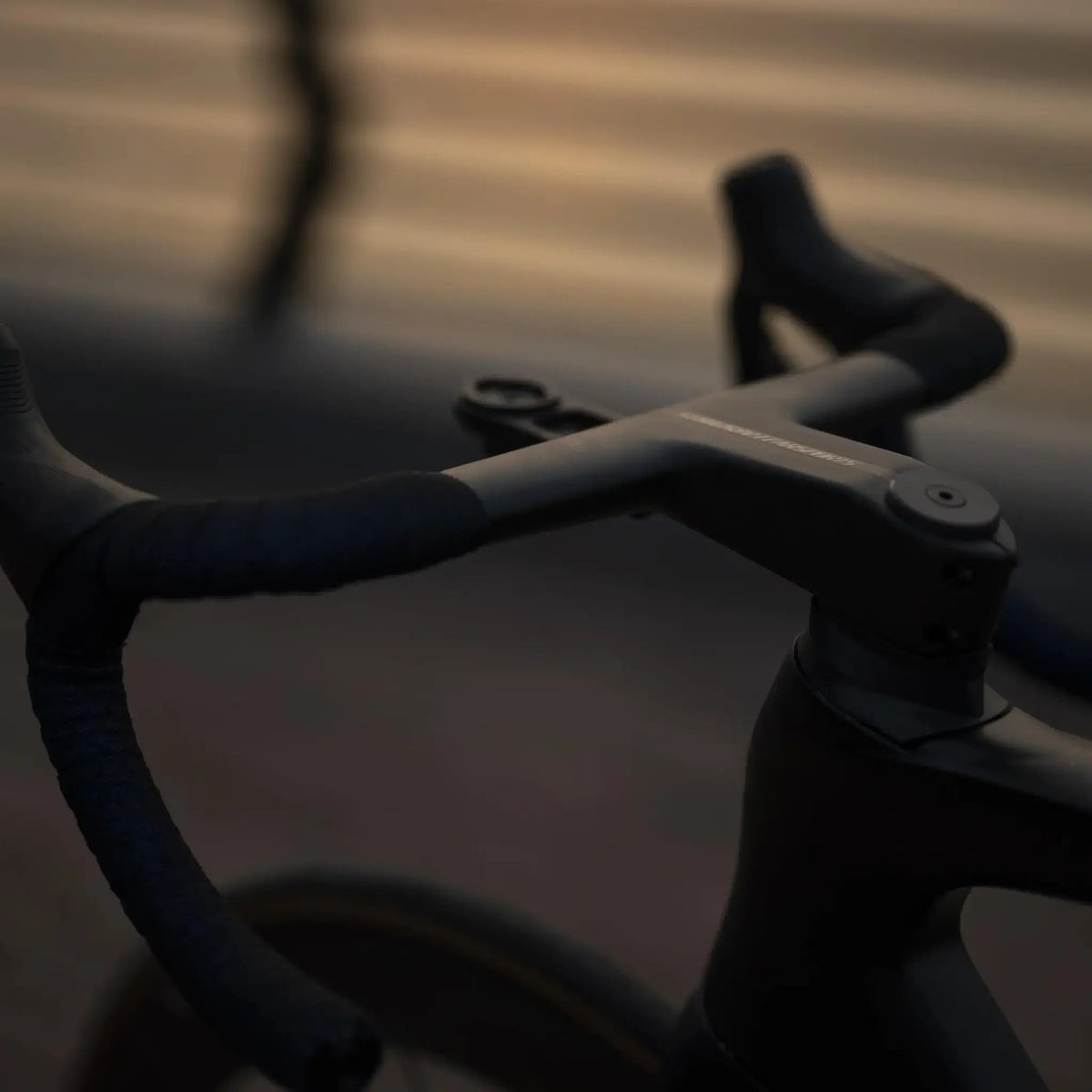 Farsports F1s Integrated Carbon Handlebar - Pedal Passion
